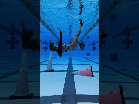 my LOVE is GOOONE…💔😭☠️🥀 #sad #mermaid #heels #lovestatus #pool