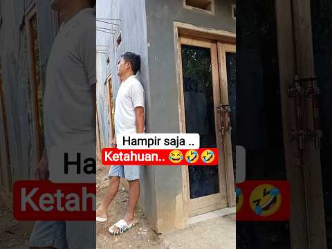 kelakuan ketika orang lagi bertransaksi.. ๐ฅฒ๐คฃ๐๐#reaction #shorts #viralvideo #videolucu #comedy