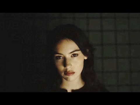 Gracie Abrams - Tough Love (Music Video)-(KOR/ENG/JP)