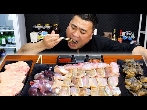 A급 강숙성 흑산도 홍어에 하늘담 막걸리 한잔 (홍어애+홍어코+홍어껍질묵) Eatingshow Mukbang