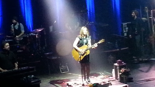 Aneta Langerová - Tragédie u nás na vsi (Trojkoncert Na vlně Radosti - Brno Sono Centrum)