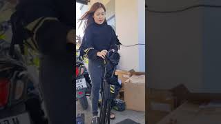 น้องบีมลูกแม่บี | เป็นตากล้องให้แม่บีแกะกล่องเก้าอี้แคมป์ปิ้ง