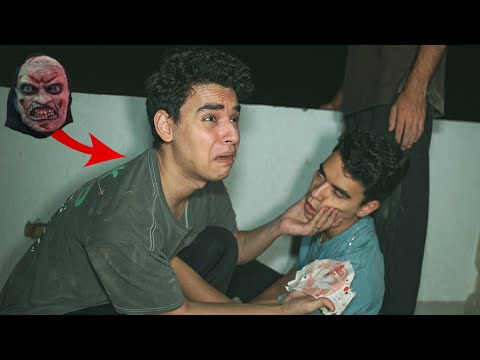 المخلوق الغريب هجم علينا 😱 اخويا اتلعن !!💔 