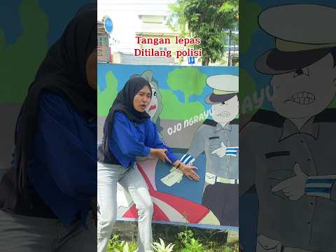 Tangan ditilang polisi #kreatif #comedy #lucu #tips #hiburan #shortvideo