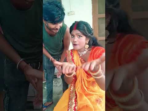 जवान खालवा खेलत बाटी नई हरे में