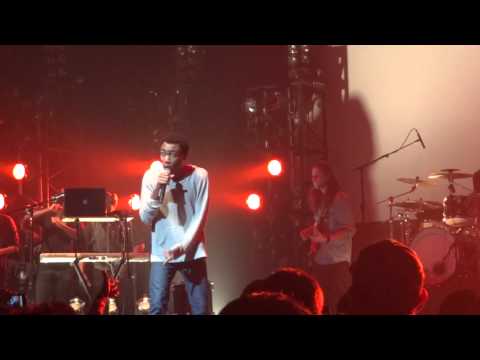 Childish Gambino - "Sunrise" (Live in Los Angeles 11-12-11)