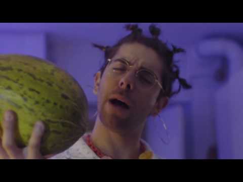 LOCOPLAYA - CRAZY (Vidéo)