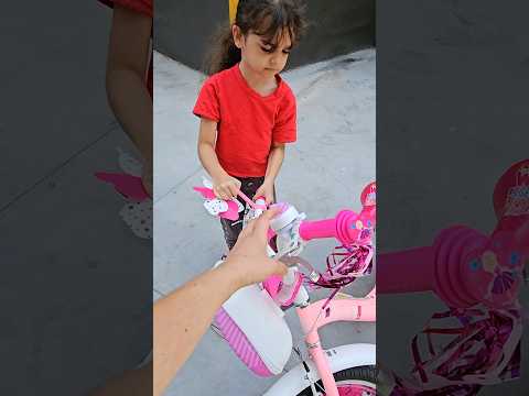 Elif bisikleti ağlayan çocuğa vermedi#keşfet #shortvideo