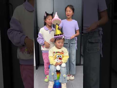 عيد ميلاد الطفل قبعة جميلة !