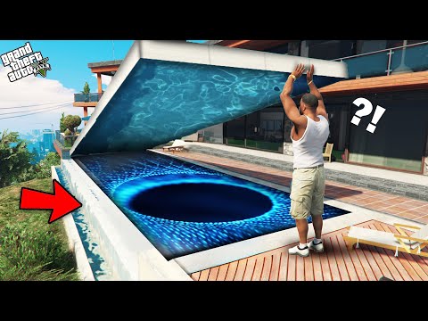 Franklin Found A Way To Other World In His Swimming Pool In Gta 5!