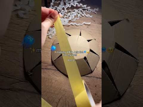 🪼🥹🪼 Making a BIG JELLYFISH for my wall 🐬 DIY Cardboard Craft Tutorial #diy #cardboard