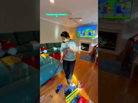 Cleaning vlog or workout vlog?#mahamkhaan #usa #cleaningmotivation #lifestylevlog #home #minivlog