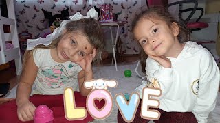 Hafsa ve Liya oyunda mızıkçılık yaptı!! Çocuk Videoları