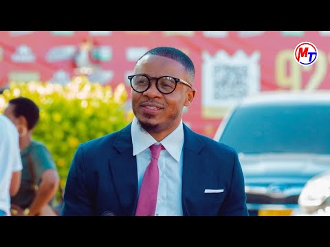 ALIKIBA AWAJIBU WANAOSEMA HAJUI KUONGEA KIINGEREZA, MNIACHE MIMI NIMSWAHILI LUGHA YANGU KISWAHILI