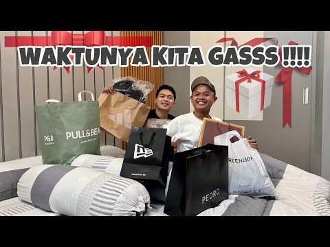 UNBOXING KADO ULANG TAHUN !!!