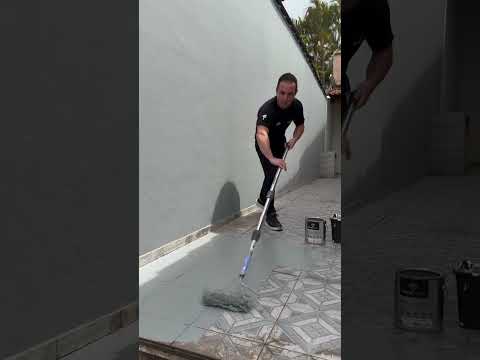 Renove seus pisos com qualidade Decor Colors! 💪 Até 33% OFF na Black Decor! 🖤