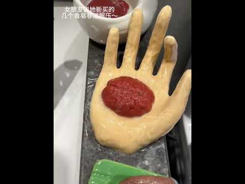 My girlfriend said that she would be very fragrant after washing her hands with this soap~