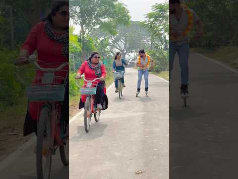 🤣#skating #cycling #cute #funny #girlreactions #youtubeshorts #viralvideo #viralshort #shortvideo