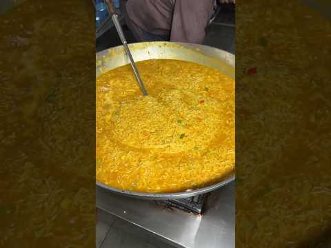 Maggi का भंडारा 😳50kg Maggi bulk video 😱😱|| Indian streetfood|| #shorts #short #shortvideo #yt