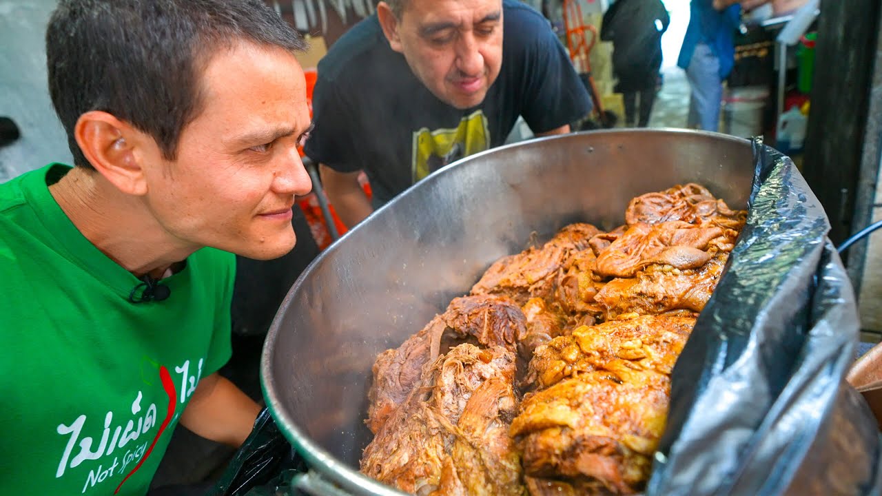 Mexican Street Food - Loaded quesadilla + Best Carnitas in Los Angeles!