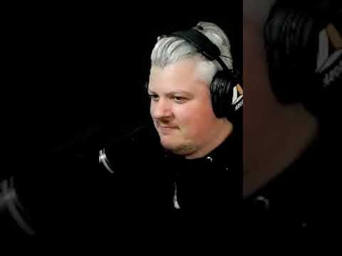 J'AIME PAS TROP LE DรBUT DU JEU...