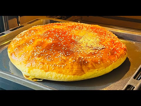 Это Нереально Вкусно 2 яйца немного молока кефир и 3 стакана муки Такой Пирог в магазине не купить