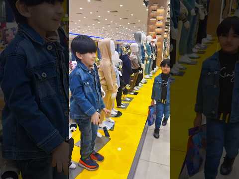 Funny prank🤣#shorts #trending #rap #music #artist #explore #cutebaby #viralvideo #song