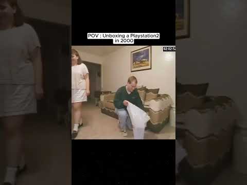 Unboxing a PlayStation 2 in 2000