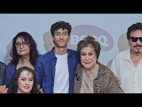 الظهور الأخير للفنانة الكبيرة سميحة أيوب مع حفيدها في حفل تكريمها