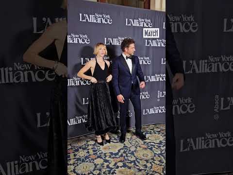 Quand Angèle et Bradley Cooper se rencontrent au gala de l’Alliance à New York ! 🔥