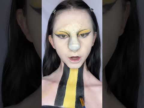 Hufflepuff Makeup🦡💛 #harrypotter #hufflepuff #makeuptrends #makeuptutorial #creativemakeup