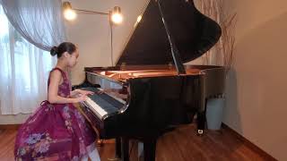 Chloe Kim (10 yr old) performs Chopin, Waltz in A Flat Major, Op. 69, No. 1