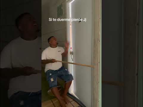 Camarón que se duerme se lleva la corriente