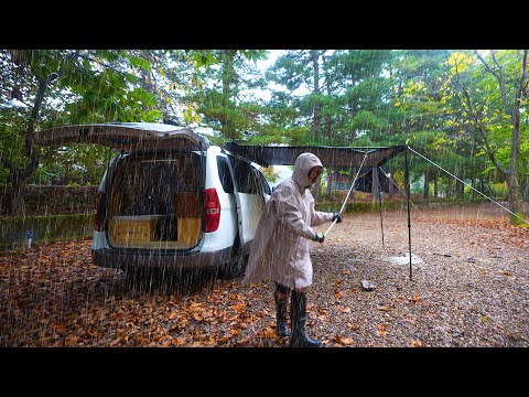 비가 온다고..? 오히려 좋아☔ / 비오는 숲 속에 일식 포장마차 오픈  / 스시초밥, 오뎅탕에 사케한잔