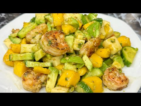 Je l'ai fait une fois et depuis je la fais CHAQUE SEMAINE🤤 Une salade complète et rafraichissante ☀️