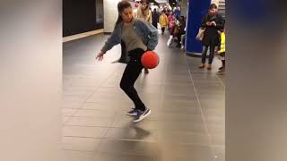 Lisa Zimouche Freestyle ball Jouer au foot 🇫🇷 🇩🇿⚽️