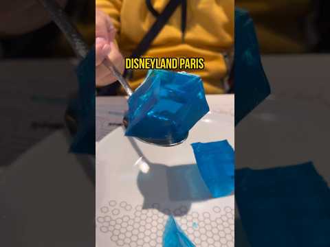On mange bleu à Disneyland Paris 🫐🥣🌊🦋🐟🩵
