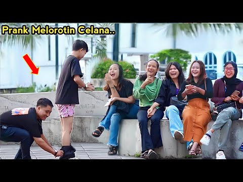 KOMPILASI PRANK MELOROTIN CELANA DI TEMPAT UMUM.. AUTO NGAKAK