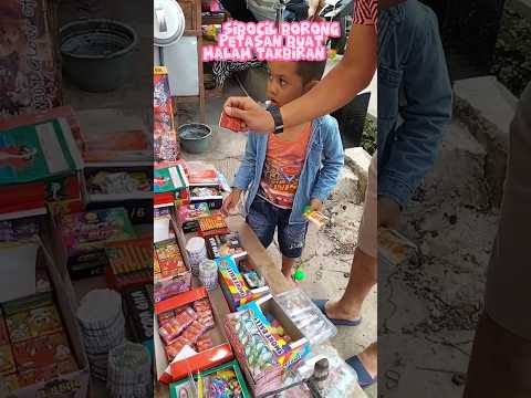 Sibocil borong petasan buat malam takbiran_Mama & agra #makanemoji #eskrim #farelprayoga #hantu