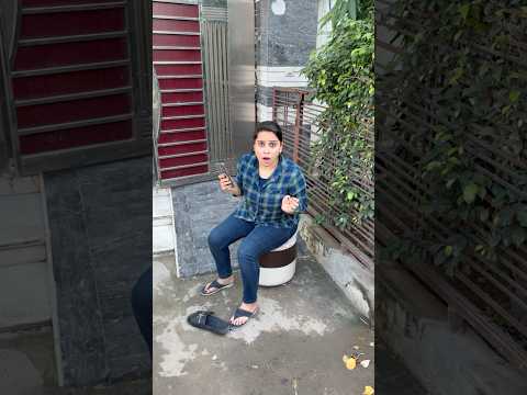 Yeshvi Ne Papa Ko Dilwai Chappal
