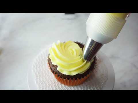 Cake Decorating Supplies Set for Beginner