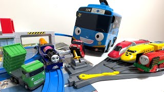 Play with Thomas the Tank Engine, Japanese Shinkansen (Train) & Plarail Courses!