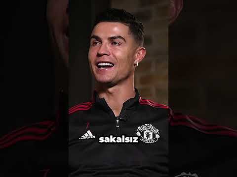 Cristiano Ronaldo Neden Sakal Bırakmıyor?