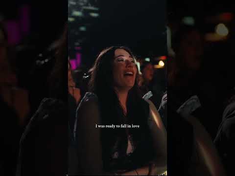 I wonder who she was thinking about as she screamed these lyrics 😭💔