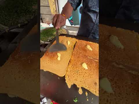 Maharashtrian Bread Pudla Making In Mumbai | Indian Street Food