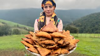 Fried Crispy Samosas with Ground Meat, Onions & Vegetables in Village