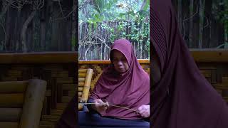 Membuat sapu lidi pohon aren , singkong rebus dan sambal goang #countrysidevlog #cooking#hidupdidesa
