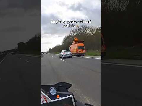 LES AUTOMOBILISTES N’ONT AUCUN RESPECT 😔 - #bikelife #bmw #moto #s1000r #biker #agv #pistagprr