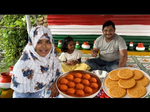 আজ দোকানের মতো পারফেক্ট লাচ্ছা পরোটা আর কাশ্মীরি আলুর দম বানিয়ে সবাইমিলে জমিয়ে খাওয়া দাওয়া করলাম।।