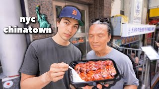 trying NYC chinatown street food.
